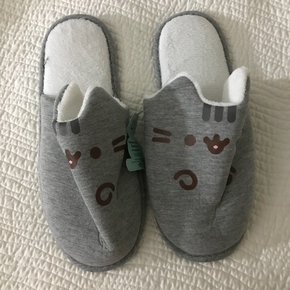 pusheen Shoes - Pusheen house slippers